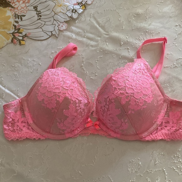 Victoria Secret Dream Angels push up pigeonnant padded PINK LACE bra 34B - Picture 14 of 15
